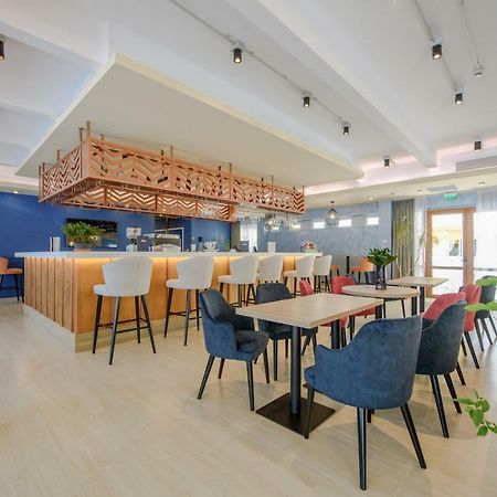 Hotel Piccadilly Mamaia Ngoại thất bức ảnh
