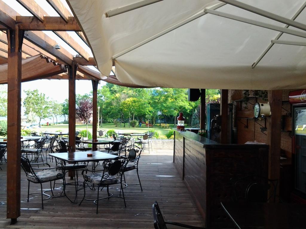 Hotel Piccadilly Mamaia Ngoại thất bức ảnh