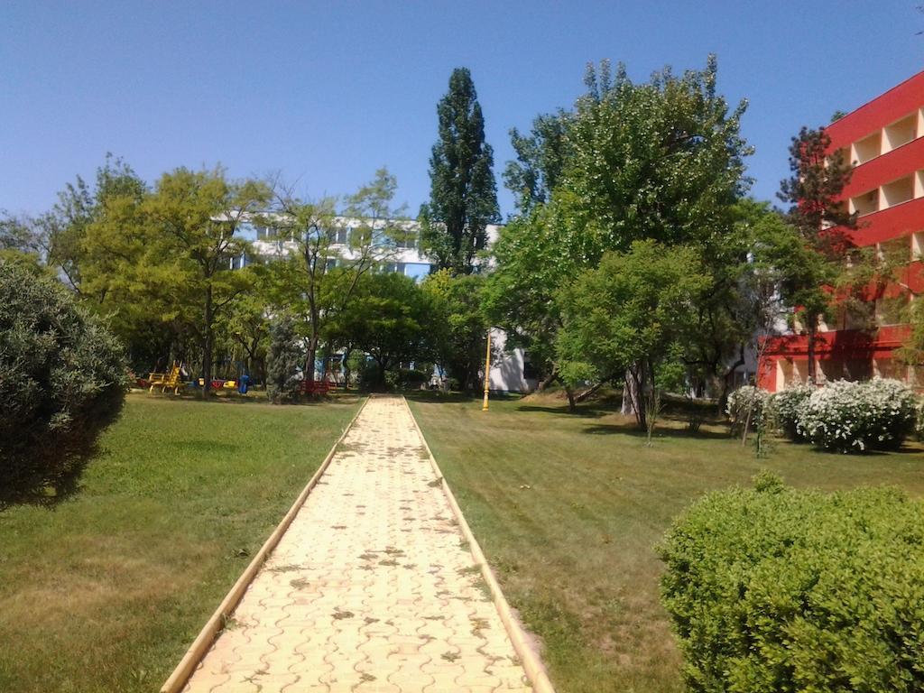 Hotel Piccadilly Mamaia Ngoại thất bức ảnh
