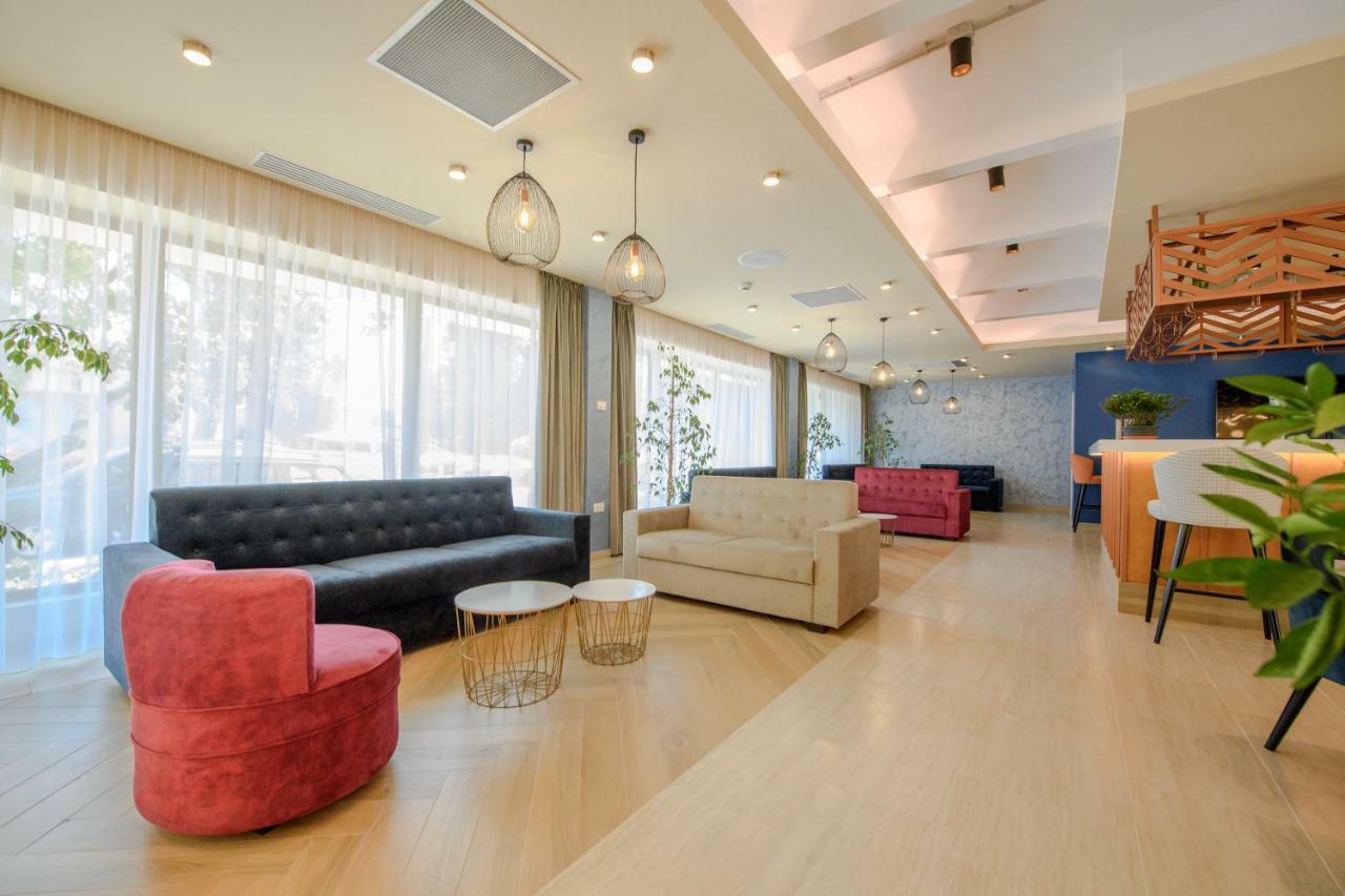 Hotel Piccadilly Mamaia Ngoại thất bức ảnh