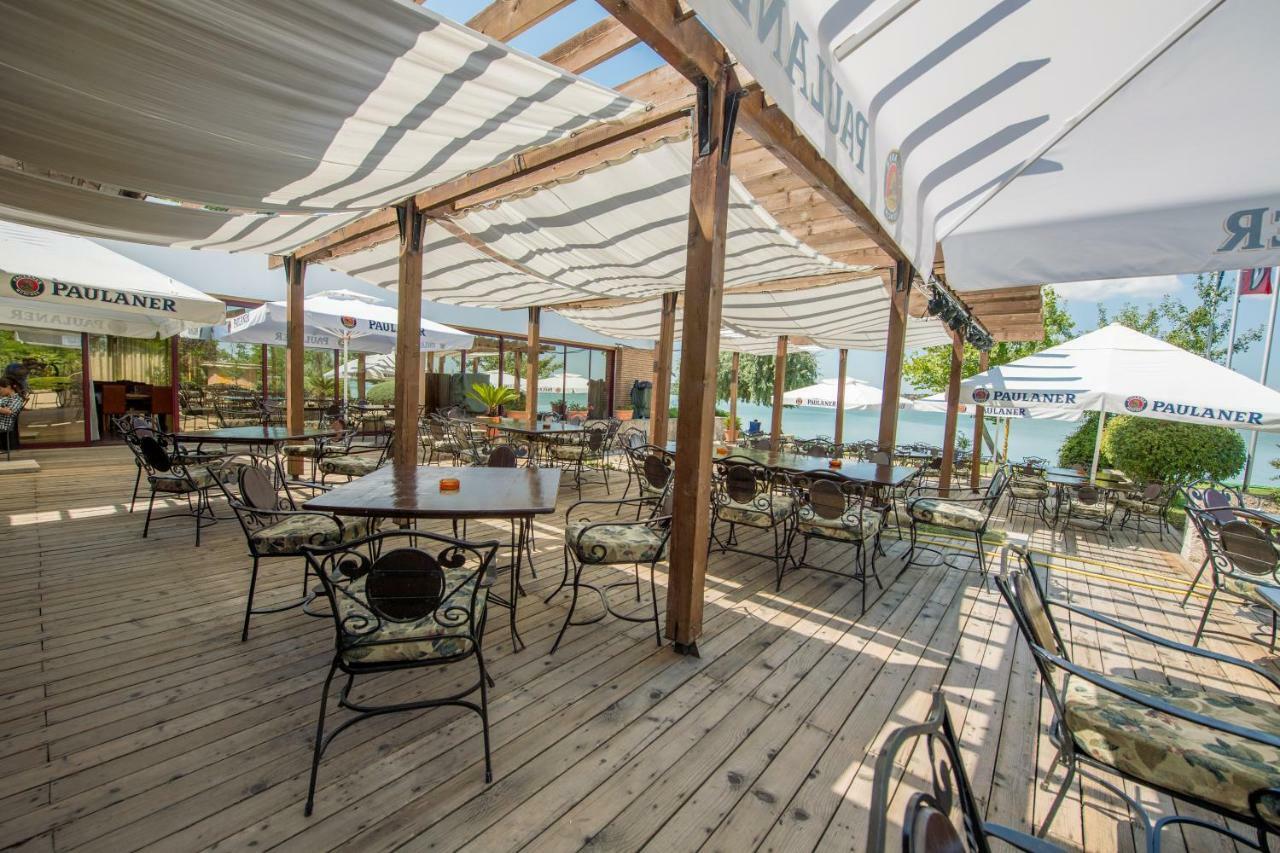 Hotel Piccadilly Mamaia Ngoại thất bức ảnh